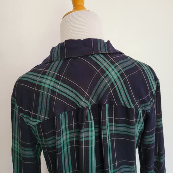 CAbi Big Sur Plaid Button Front Shirt Green Casual Viscose Fall Women Small - Picture 7 of 13